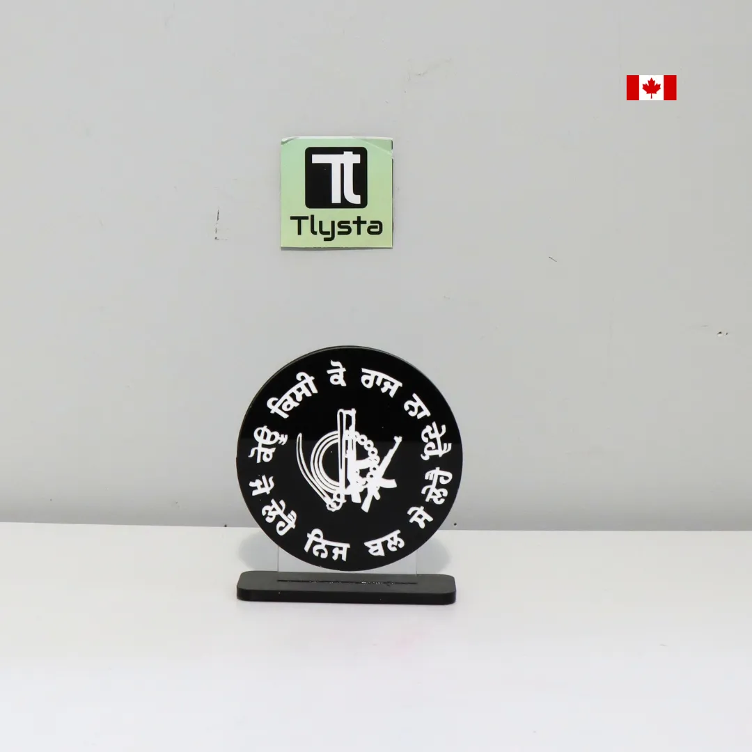 Koi Kisi Ko Raaj Na De Hai Jo Le Hai Nij Bal Se Le Hai Car Dashboard